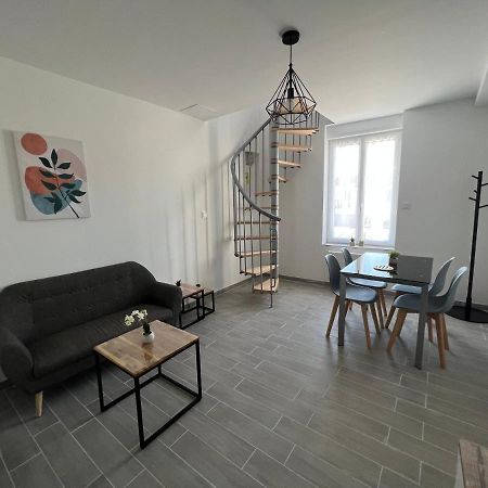 Le Gond-Pontouvre 180B - Duplex T2 Tout Confort - Wifi Netflix מראה חיצוני תמונה