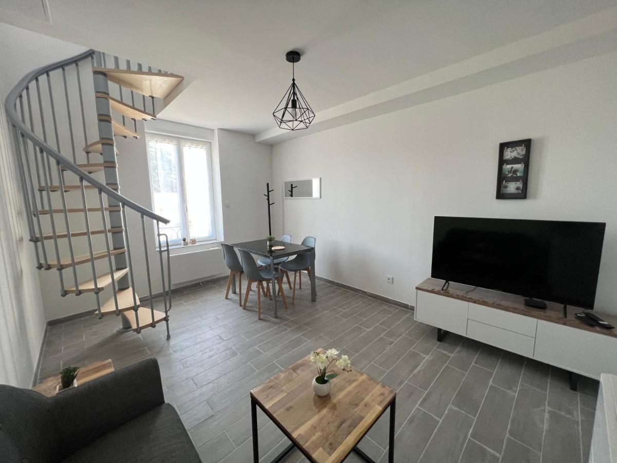 Le Gond-Pontouvre 180B - Duplex T2 Tout Confort - Wifi Netflix מראה חיצוני תמונה