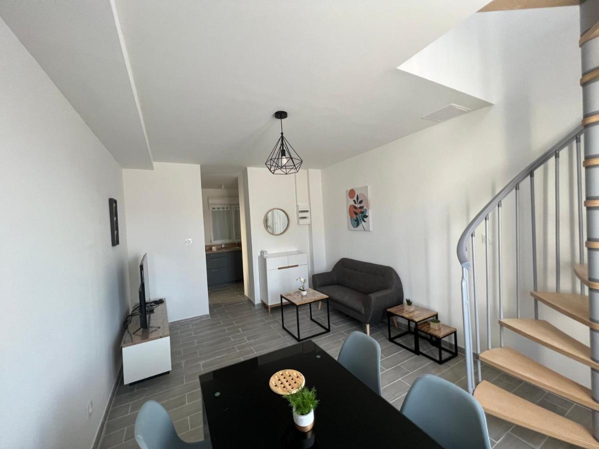 Le Gond-Pontouvre 180B - Duplex T2 Tout Confort - Wifi Netflix מראה חיצוני תמונה